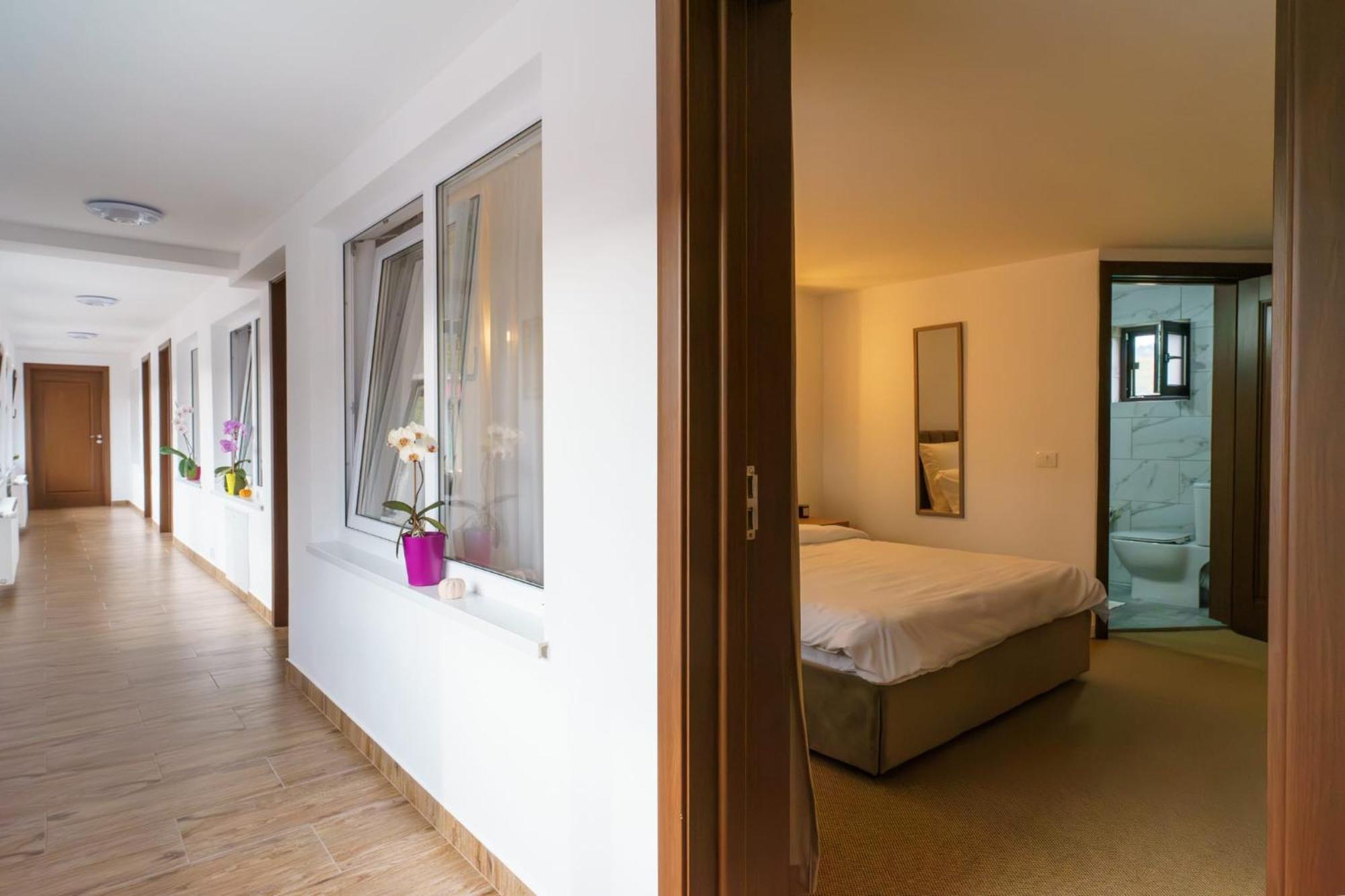 Casa Zuz Voronet Otel Gura Humorului Dış mekan fotoğraf